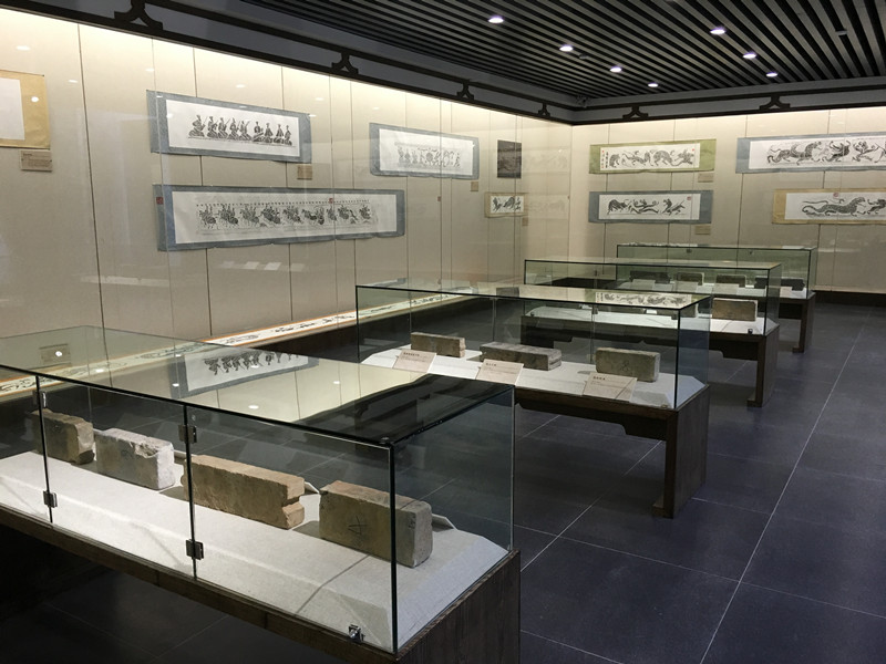 汉陵苑东西展厅换新装3_副本.jpg