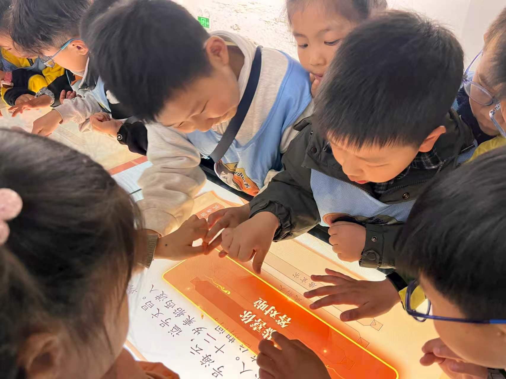 1775118433312415.jpg 7da70de82693c28544f8e2cab0c24c43.jpg