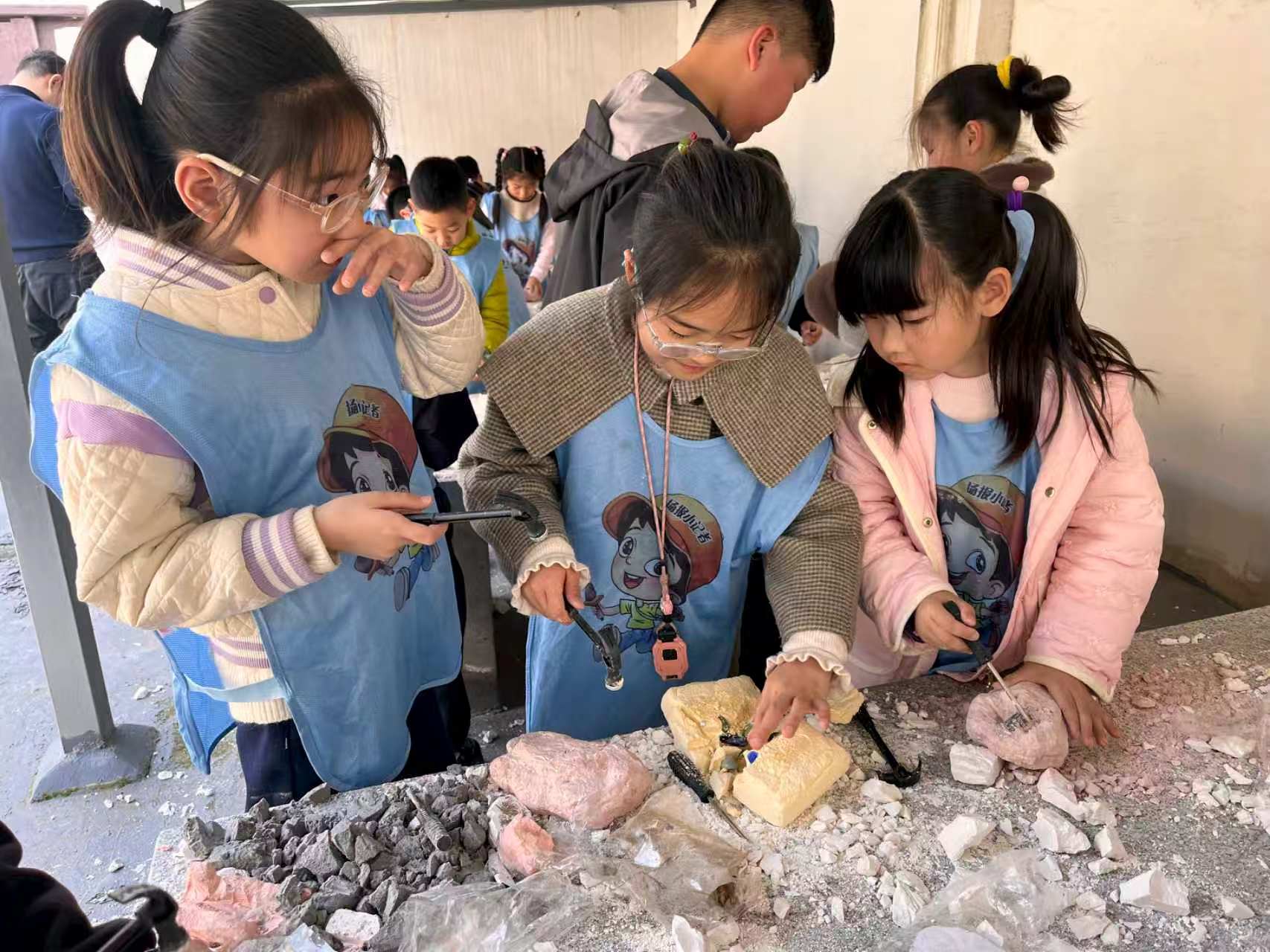 1775118525319877.jpg 8b5d77a69898f92f0bffe977ac8cb8f1.jpg